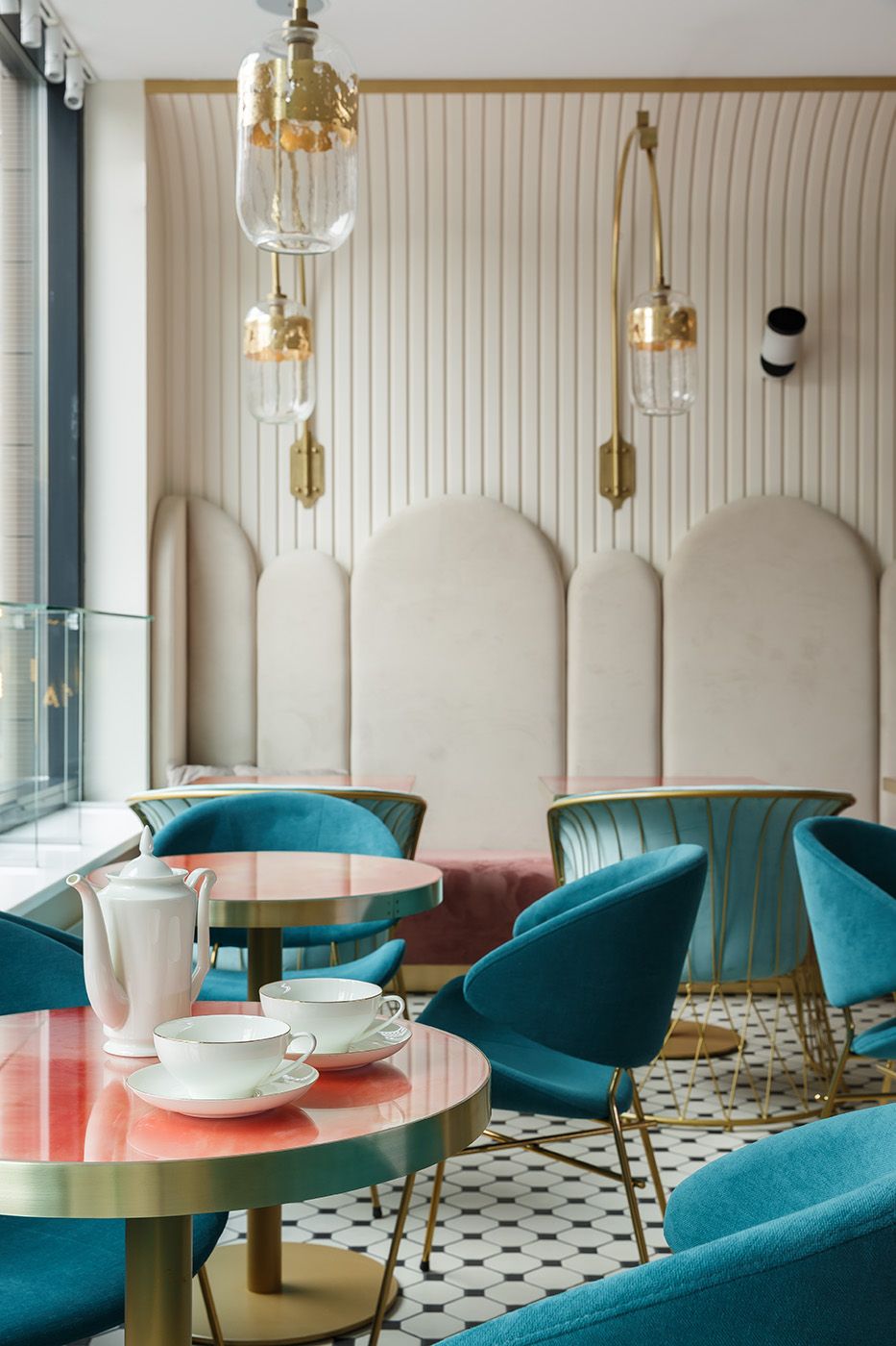 АВТОРСКАЯ КОНДИТЕРСКАЯ АННЫ КРАСОВСКОЙ